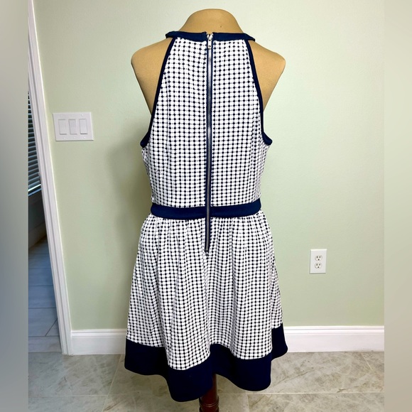 NWT Speechless White & Navy Blue Knit Dress - Picture 3 of 7